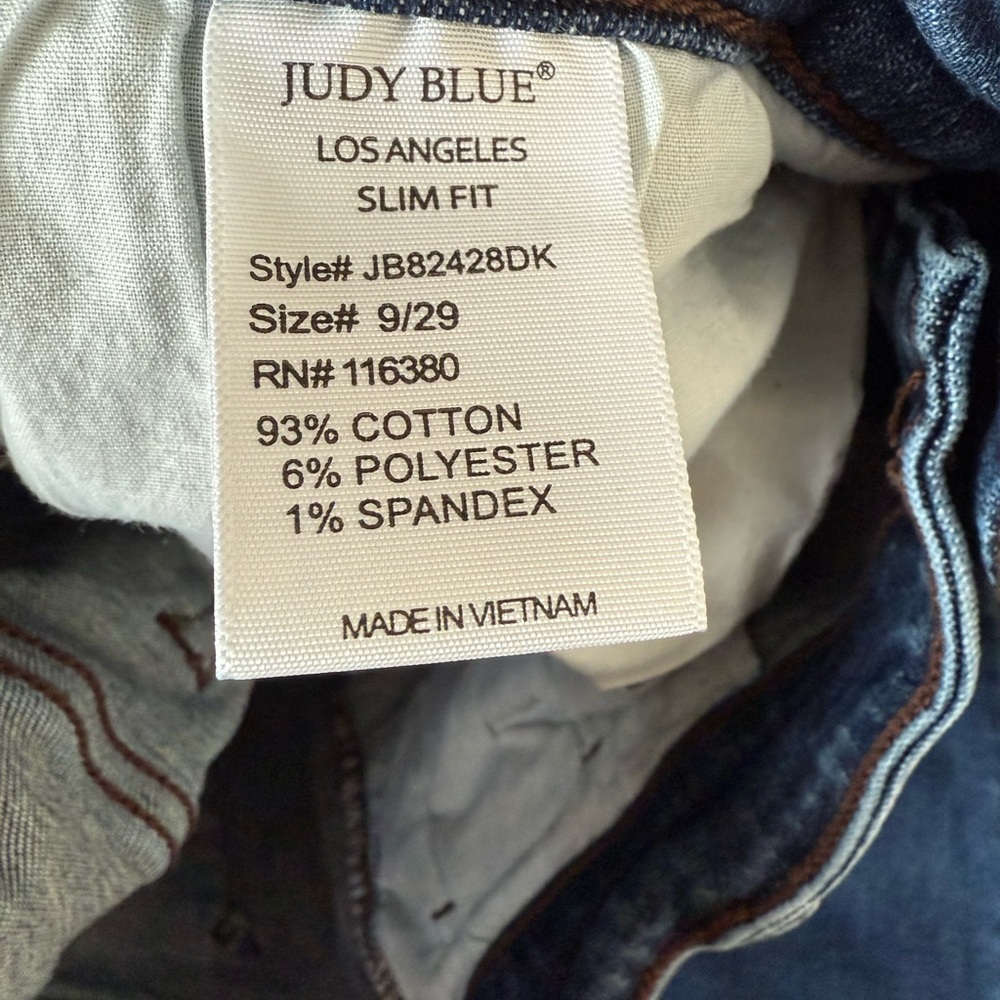 Judy Blue Miles City Mid Rise Cuffed Slim Fit Jeans 9/29 - Picture 7 of 8